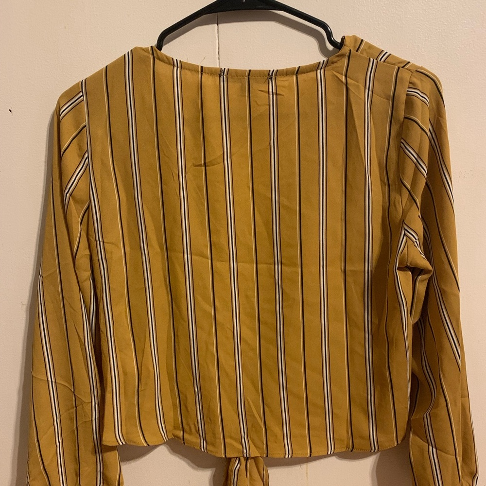 Only worn once - Picture 3 of 3